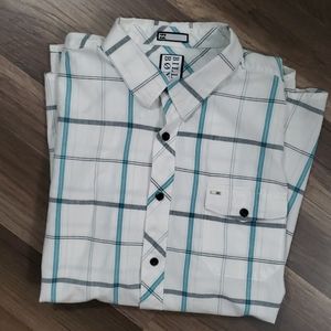 🔰 Fresh to death Billabong summer button up 🔰